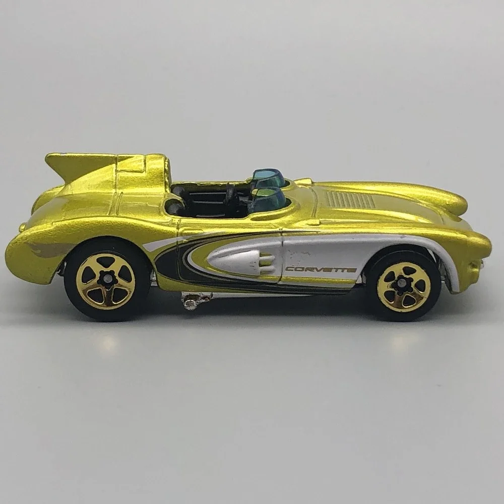 Hot Wheels  Chevrolet Chevy‎ Corvette SR-2 SR2 Diecast Car Acid Green 1/64 Scale